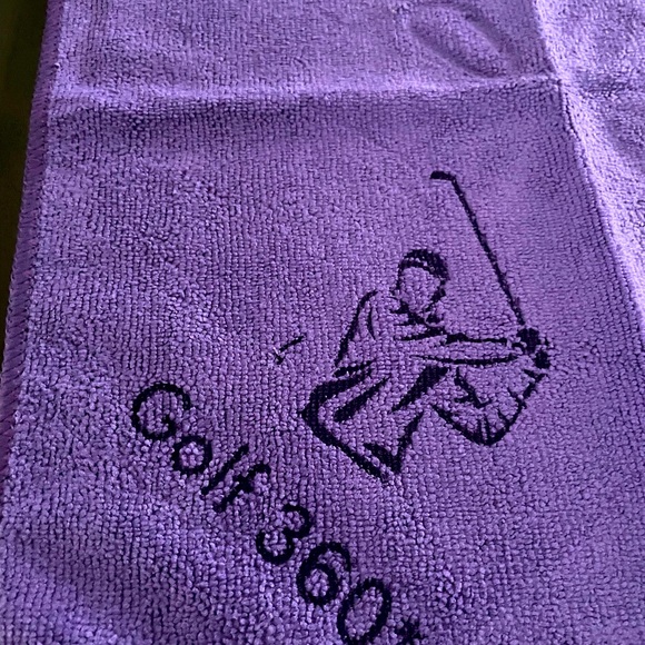 Golf bag towel 2 pc set new
By Golf 360 degrees - Picture 2 of 15